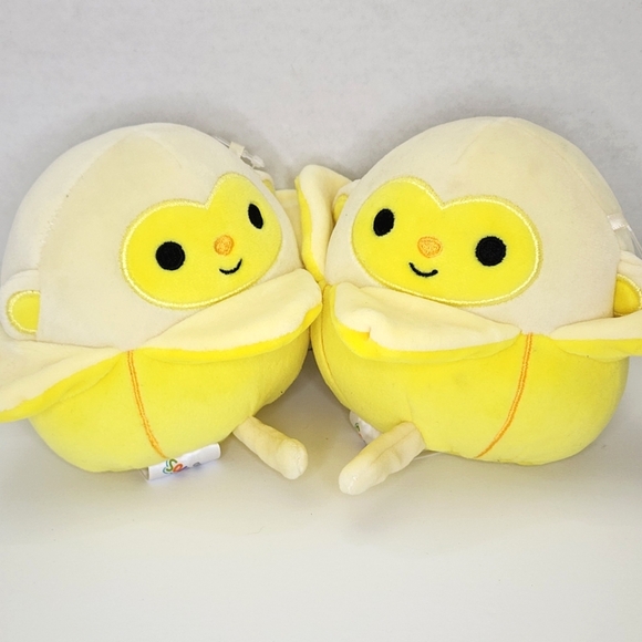 PIEROGI 🍌🐒 SUPER RARE BEST DEFECT EVER! Yellow Banana Monkey Squishmallow NWT - Picture 3 of 9